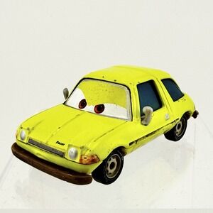 Disney Pixar Cars 2 Fred‎ Fisbowski Lemons Mattel 2 Diecast C
